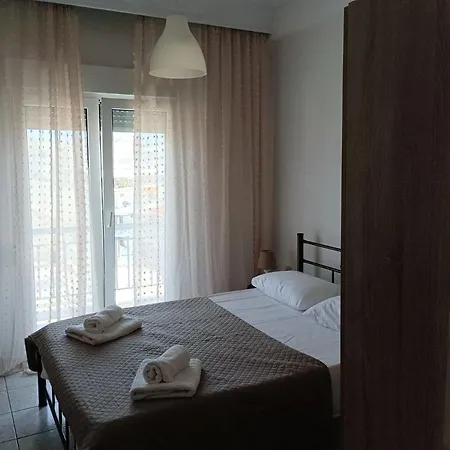 アパート διαμερισμα στο κεντρο διπλα στην θαλασσα *