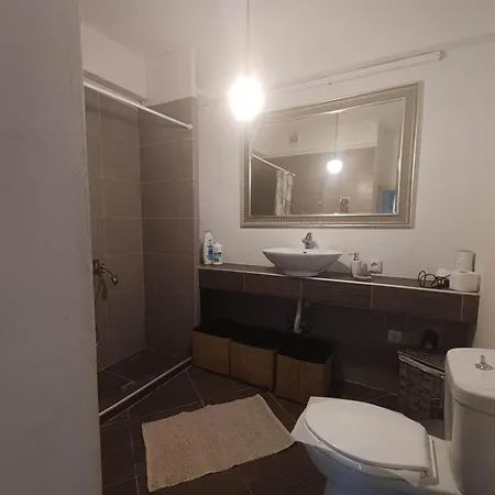 διαμερισμα στο κεντρο διπλα στην θαλασσα Apartment Kavala